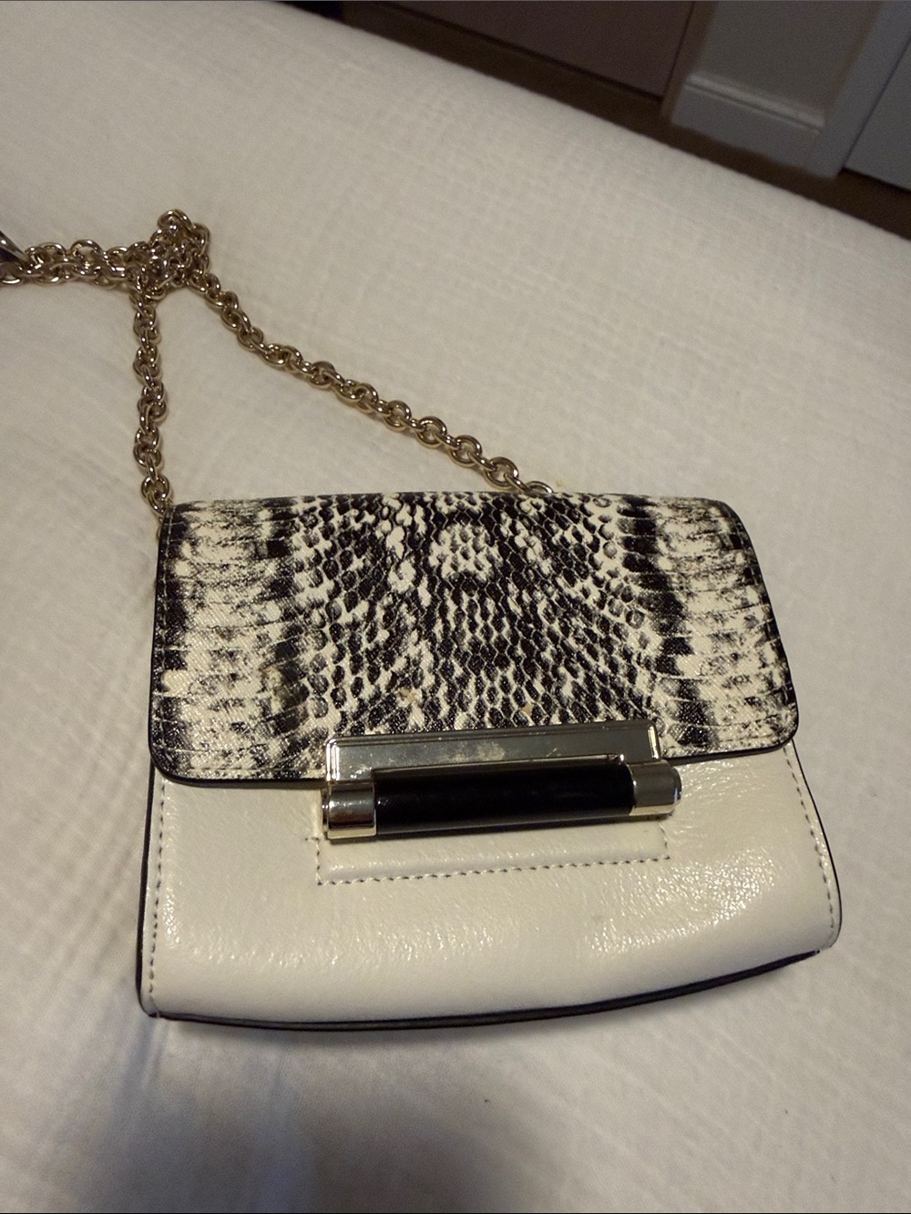 Diane Von Furstenberg Black & Cream Snake-Print Chain Crossbody